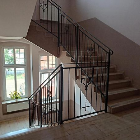 Lemuria Pokoje Hostel Chojnowska A Legnica Bagian luar foto
