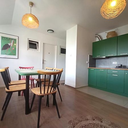 Lemuria Pokoje Hostel Chojnowska A Legnica Bagian luar foto
