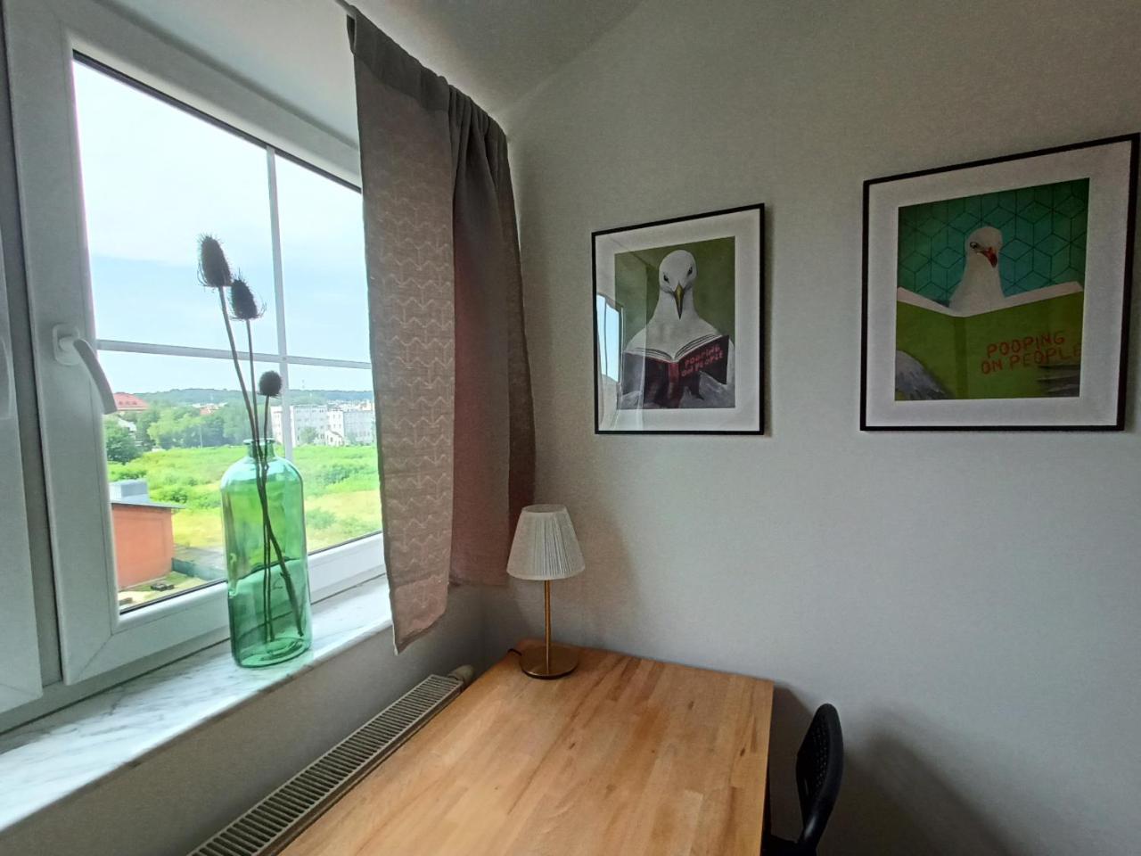 Lemuria Pokoje Hostel Chojnowska A Legnica Bagian luar foto